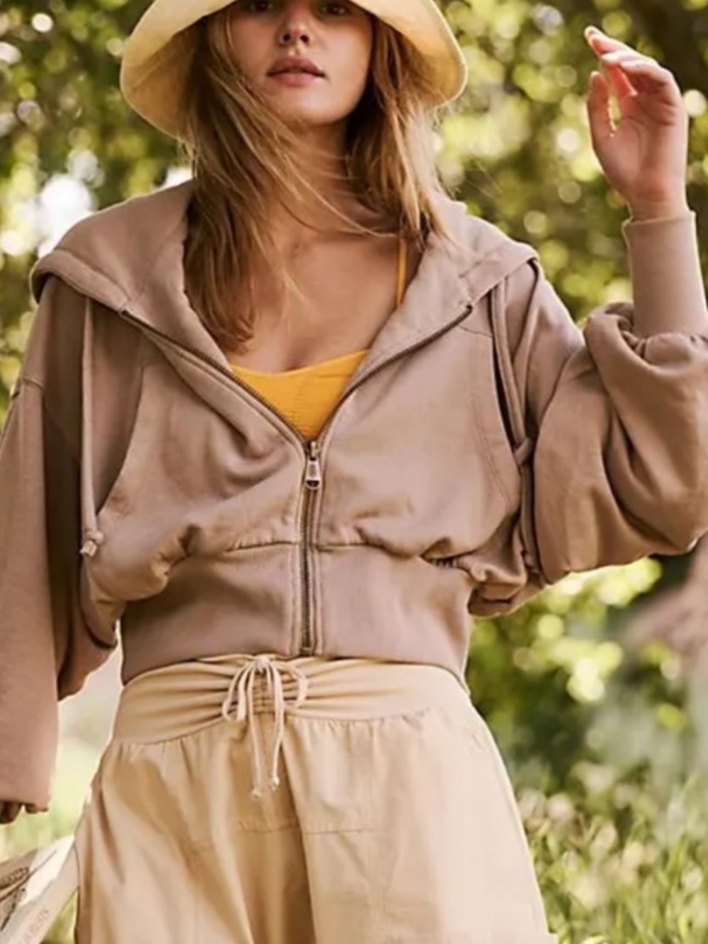 NWOT FP MOVEMENT low key zip up Beige Cropped Zip Hoodie Jacket large